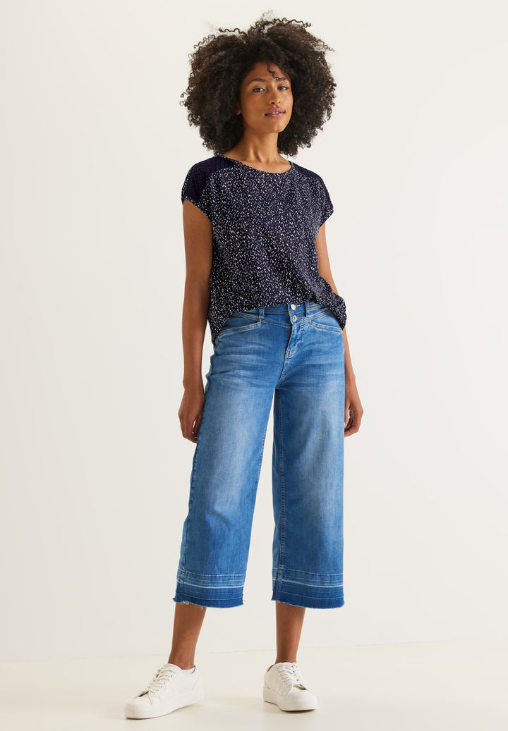 printed shirt w.lace shoulder, deep blue 21238 Bild 5