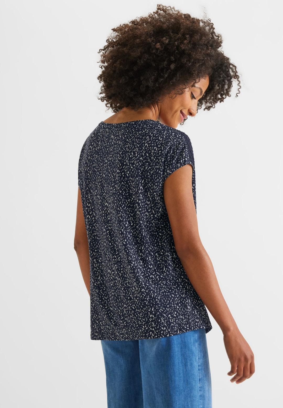 printed shirt w.lace shoulder, deep blue 21238 Bild 8