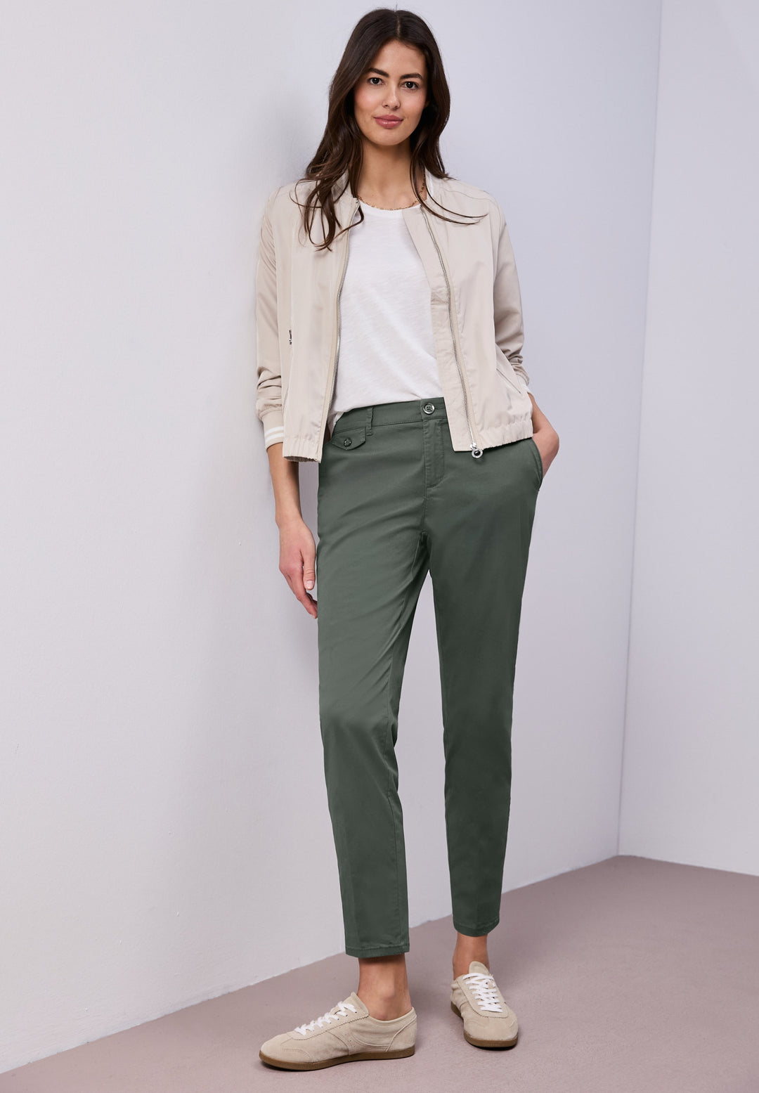 QR Chino peach Twill Co/Ea, cilantro green 17544 Bild 3
