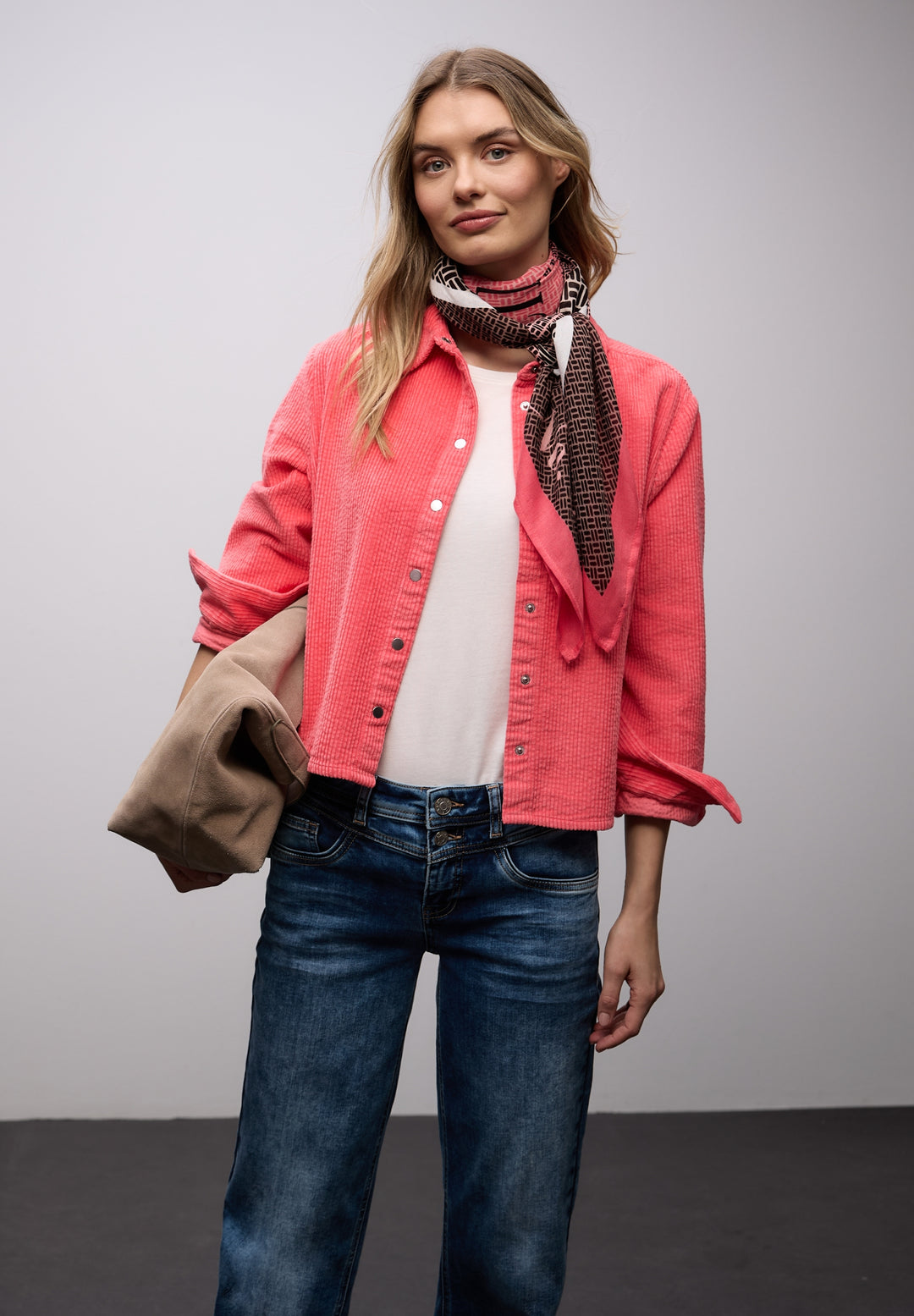 QR Corduroy shirtcollar blouse, striking coral 17261 Bild 6