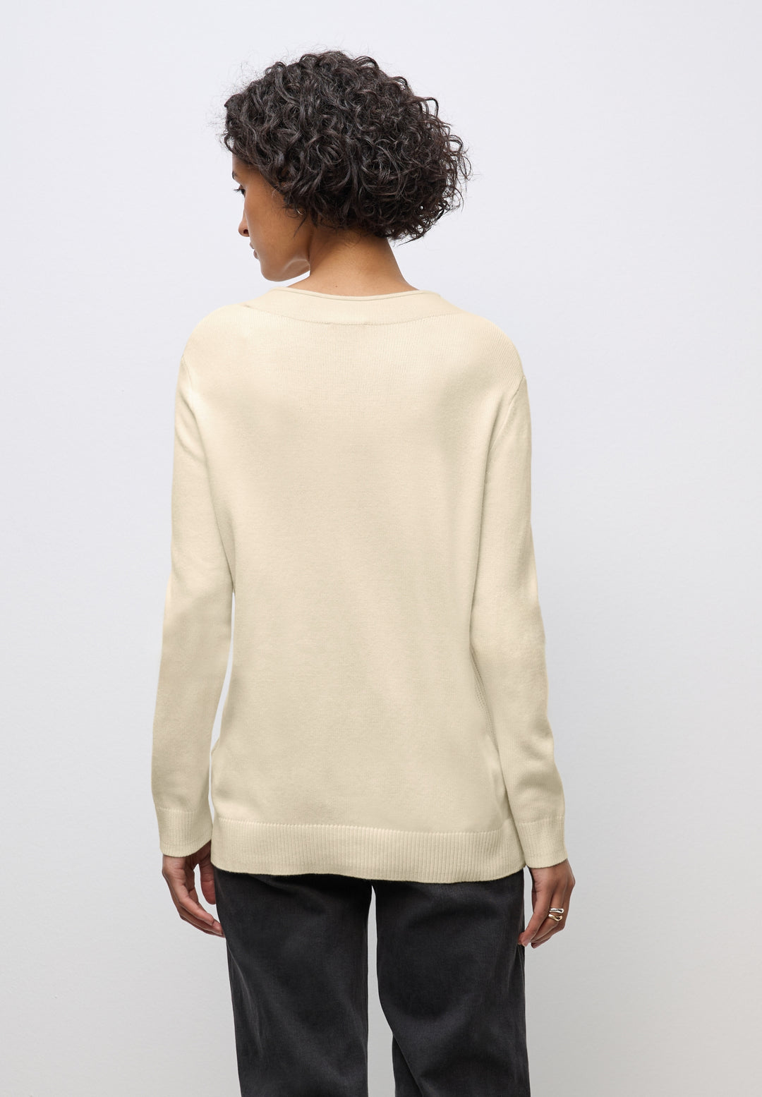 QR_rolled edge collar sweater, soft beige 16351 Bild 4