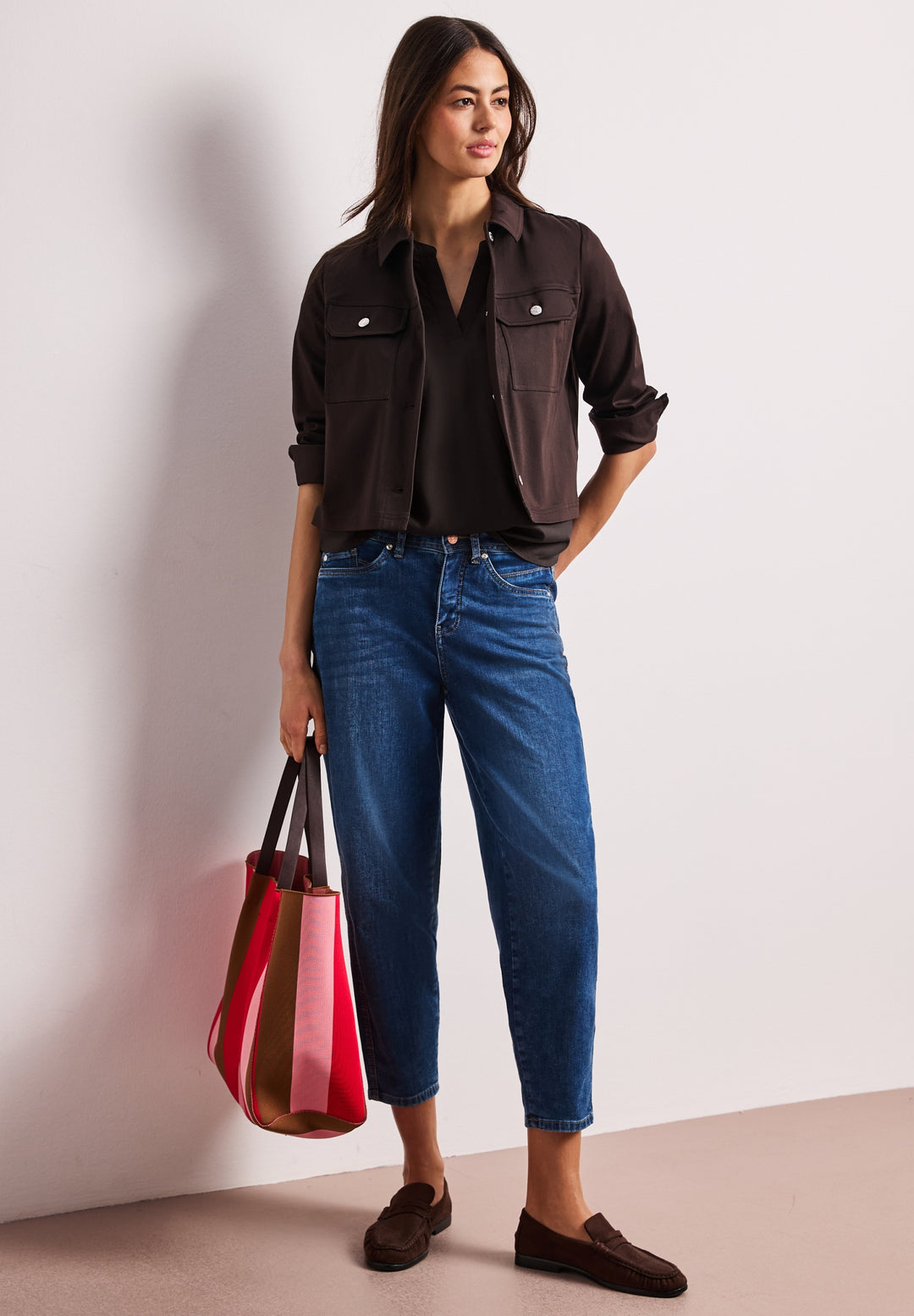 QR Splitneck blouse w turn-up, espresso brown 17276 Bild 5