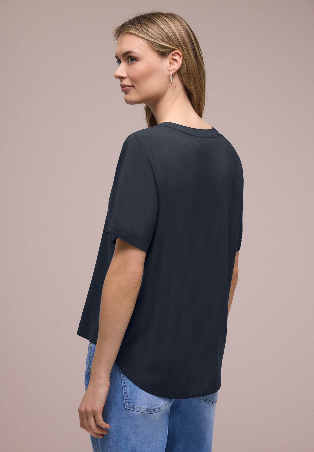 QR Splitneck blouse w turn-up, shadowed navy 17502 Bild 4