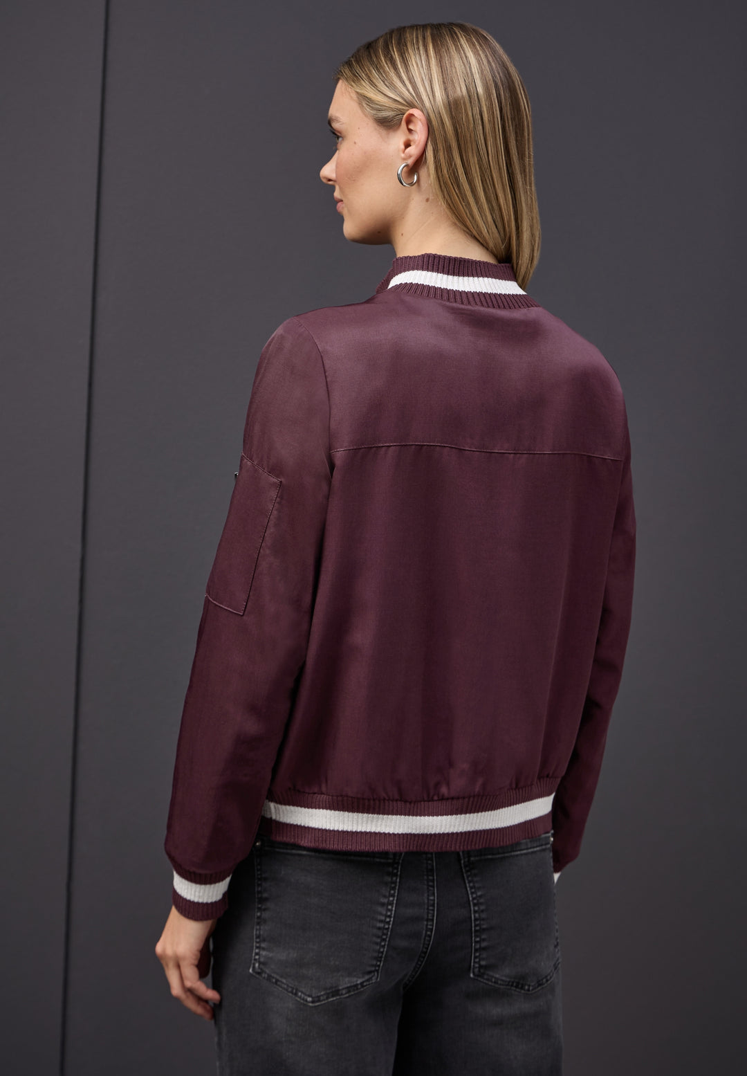 Satin Bomber Blouson Jkt w. Kn, jazz berry 17151 Bild 4