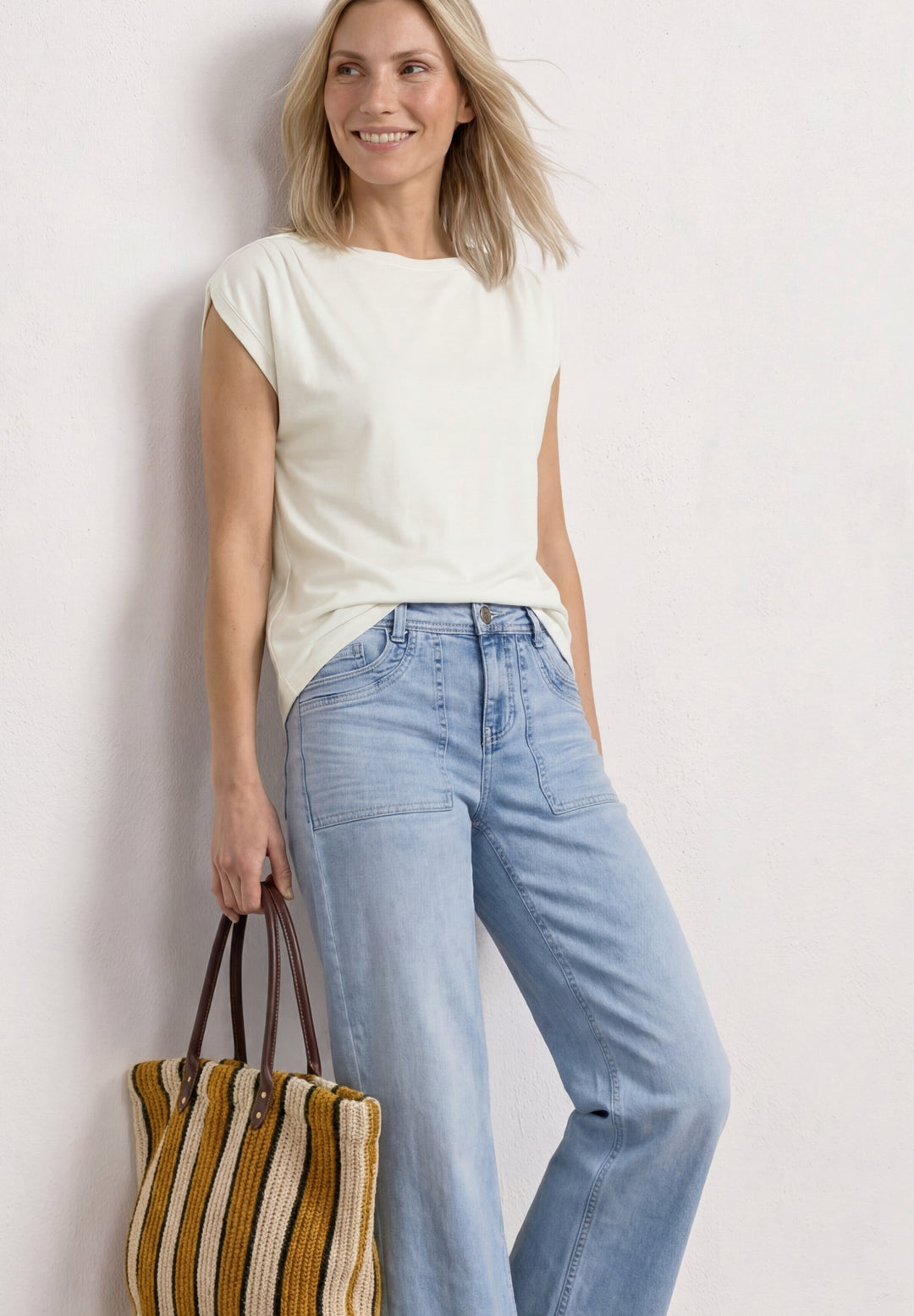 shirt w.pleated shoulder, off white 10108 Bild 3