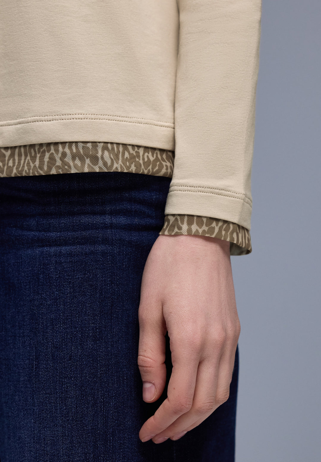 shirt w.printed mesh cuffs, cotton beige 16667 Bild 5