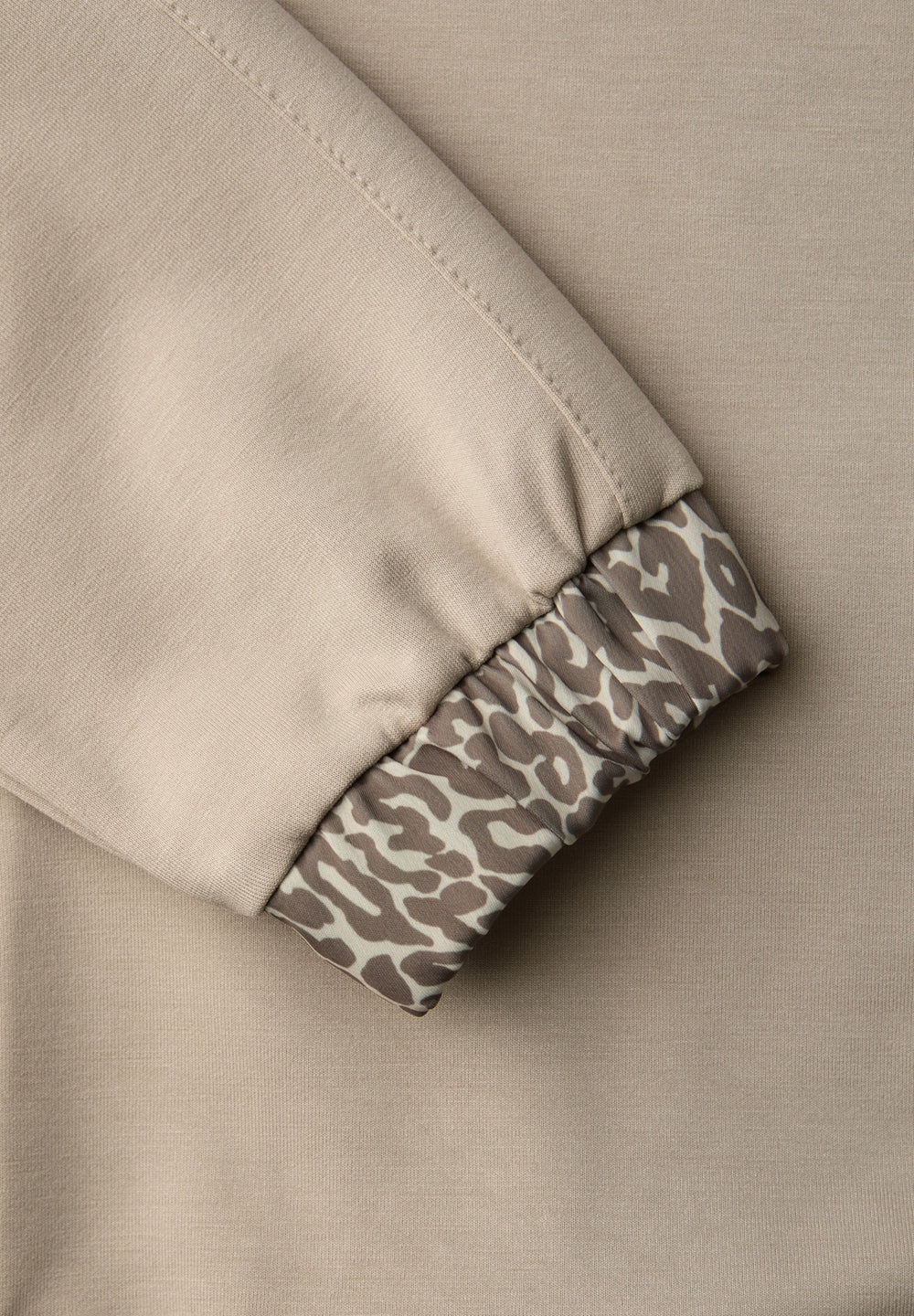 silk look hoody jacket w.print, cotton beige 16667 Bild 2