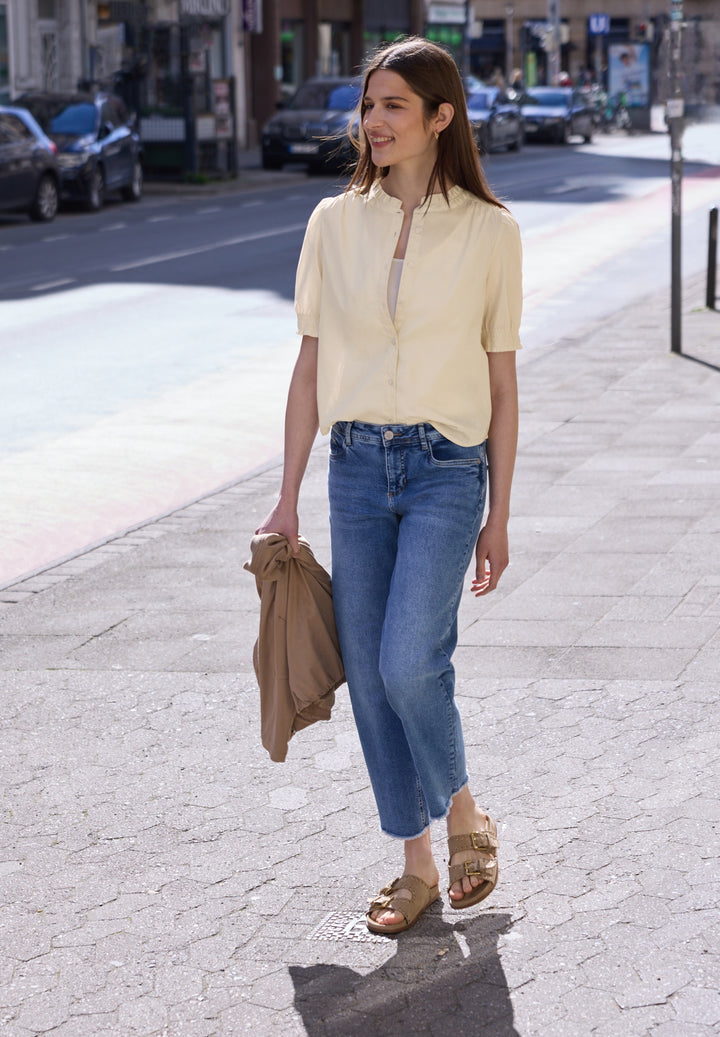 Buttoned frill collar blouse w, stone sand 17452 Bild 5
