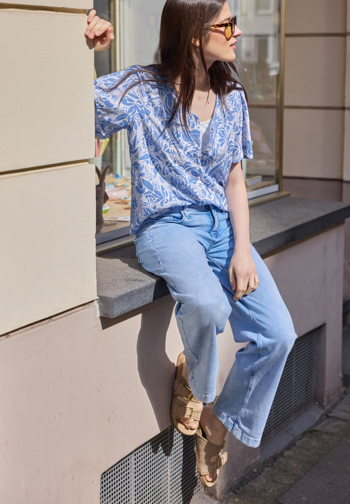 Buttoned V-neck blouse, eventide blue 27728 Bild 3