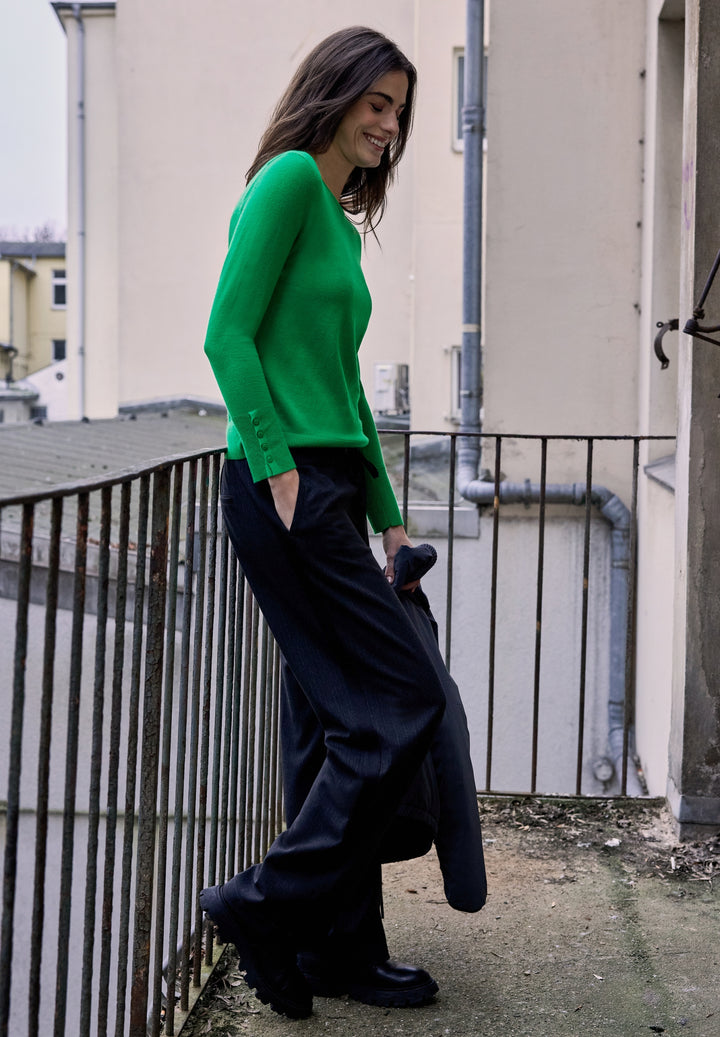 LTD QR Studio_button cuff deta, bold green 17269 Bild 5