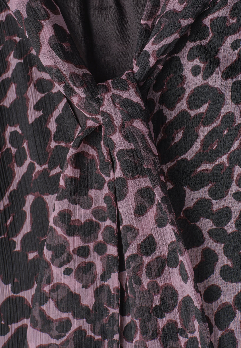 LTD QR Studio_Chiffon v-neck b, pearly rose 37881 Bild 2
