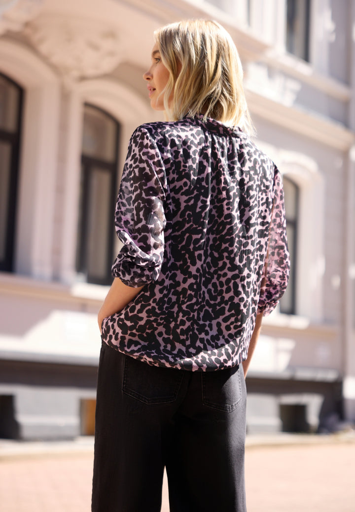 LTD QR Studio_Chiffon v-neck b, pearly rose 37881 Bild 4