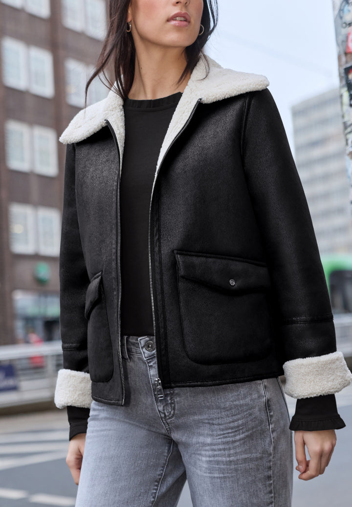 LTD QR_Studio_frill neck basic, Black 10001 Bild 7