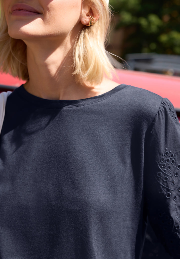 LTD QR Studio_Shirt w.embroide, maritime blue 17823 Bild 6