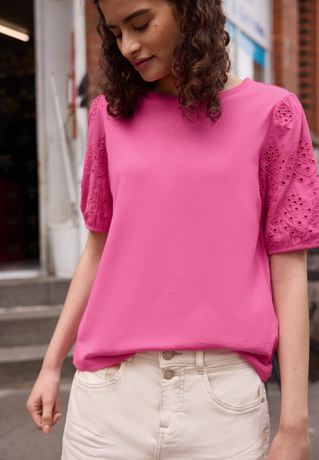 LTD QR Studio_Shirt w.embroide, simply pink 17824 Bild 3