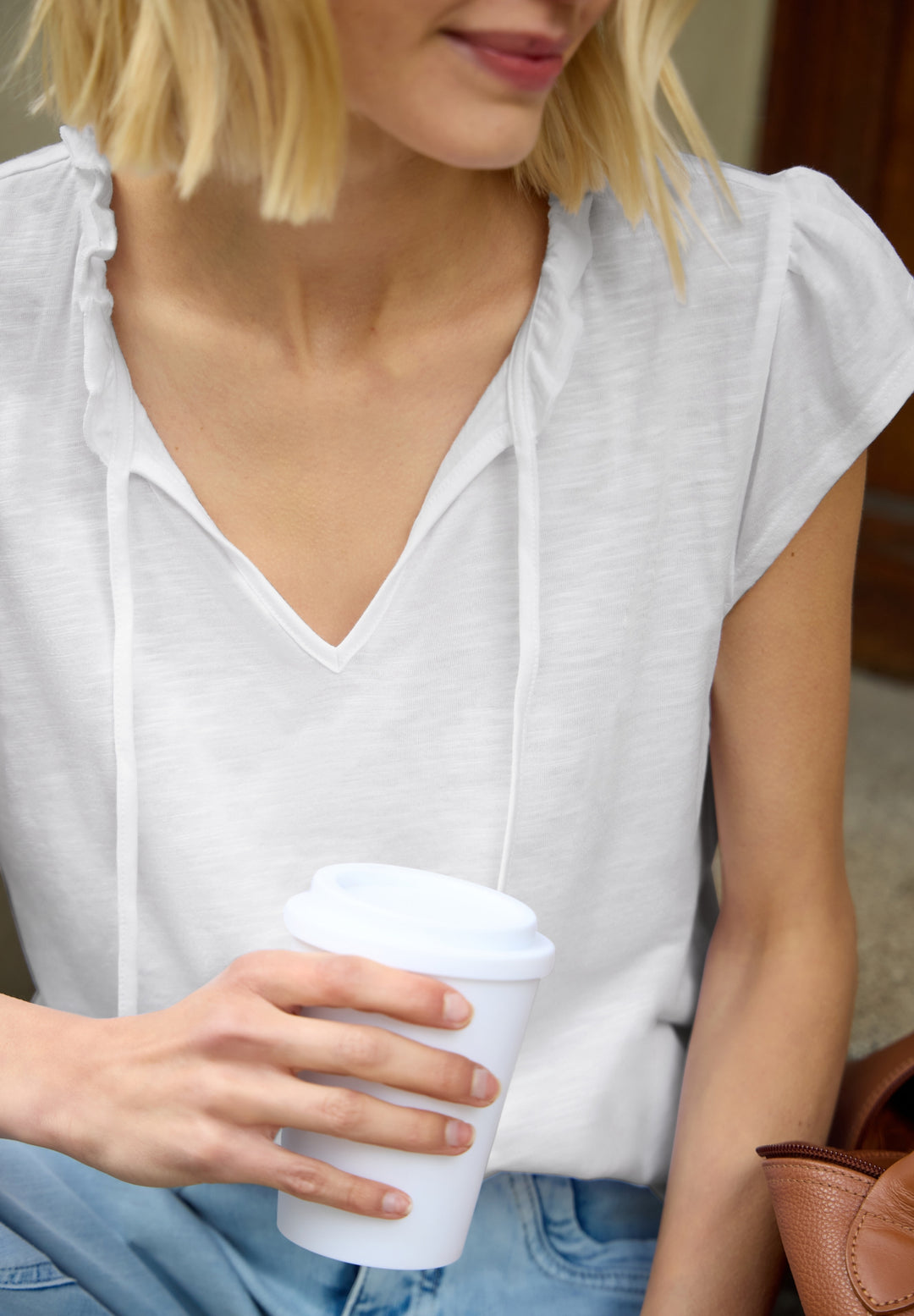 LTD QR Studio_Shirt w.frill ne, White 10000 Bild 7