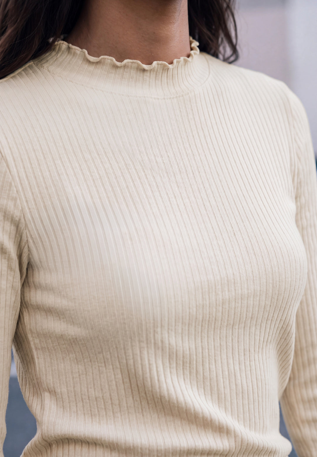 LTD QR_Studio_Turtle neck shir, creamed sand 17880 Bild 6