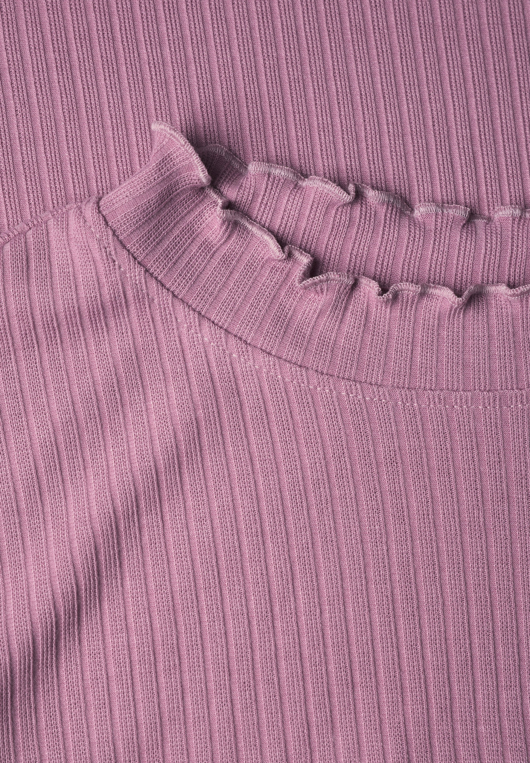 LTD QR_Studio_Turtle neck shir, pearly rose 17881 Bild 2