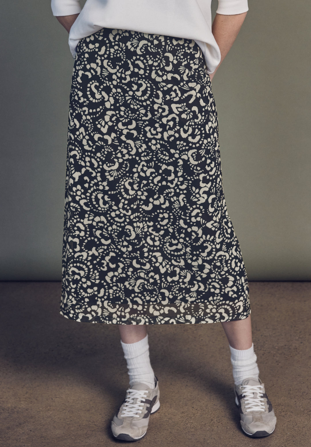 Mesh Skirt AOP, Black 20001 Bild 5