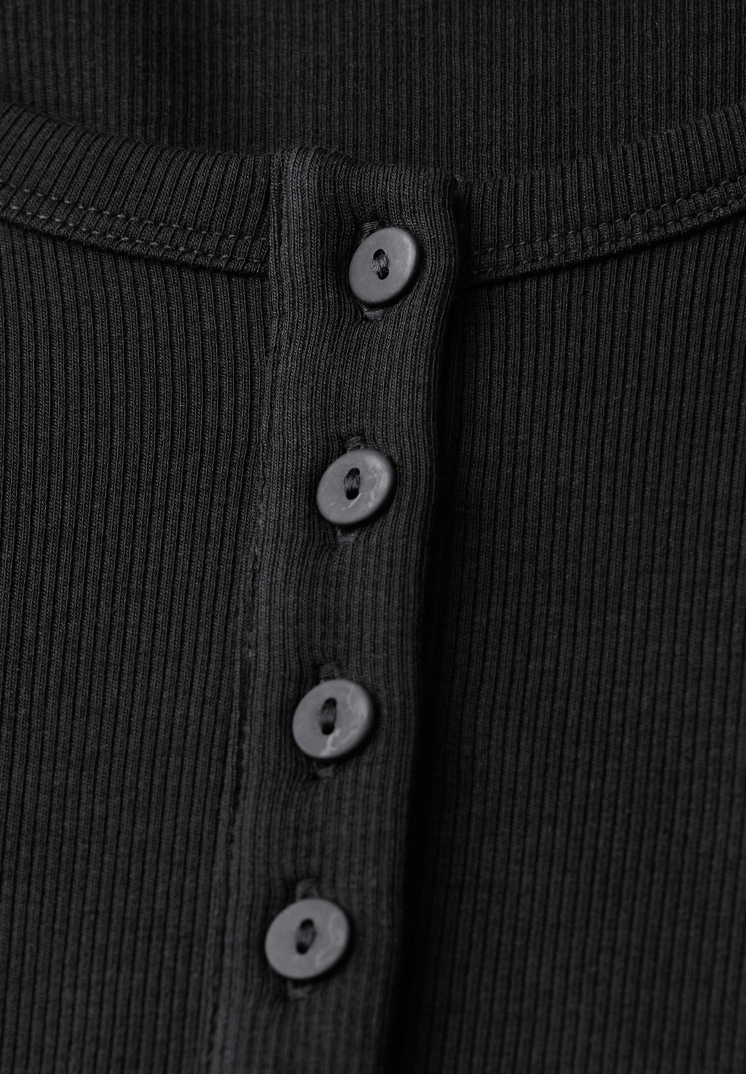QR_Studio_basic rib shirt w.bu, Black 10001 Bild 2