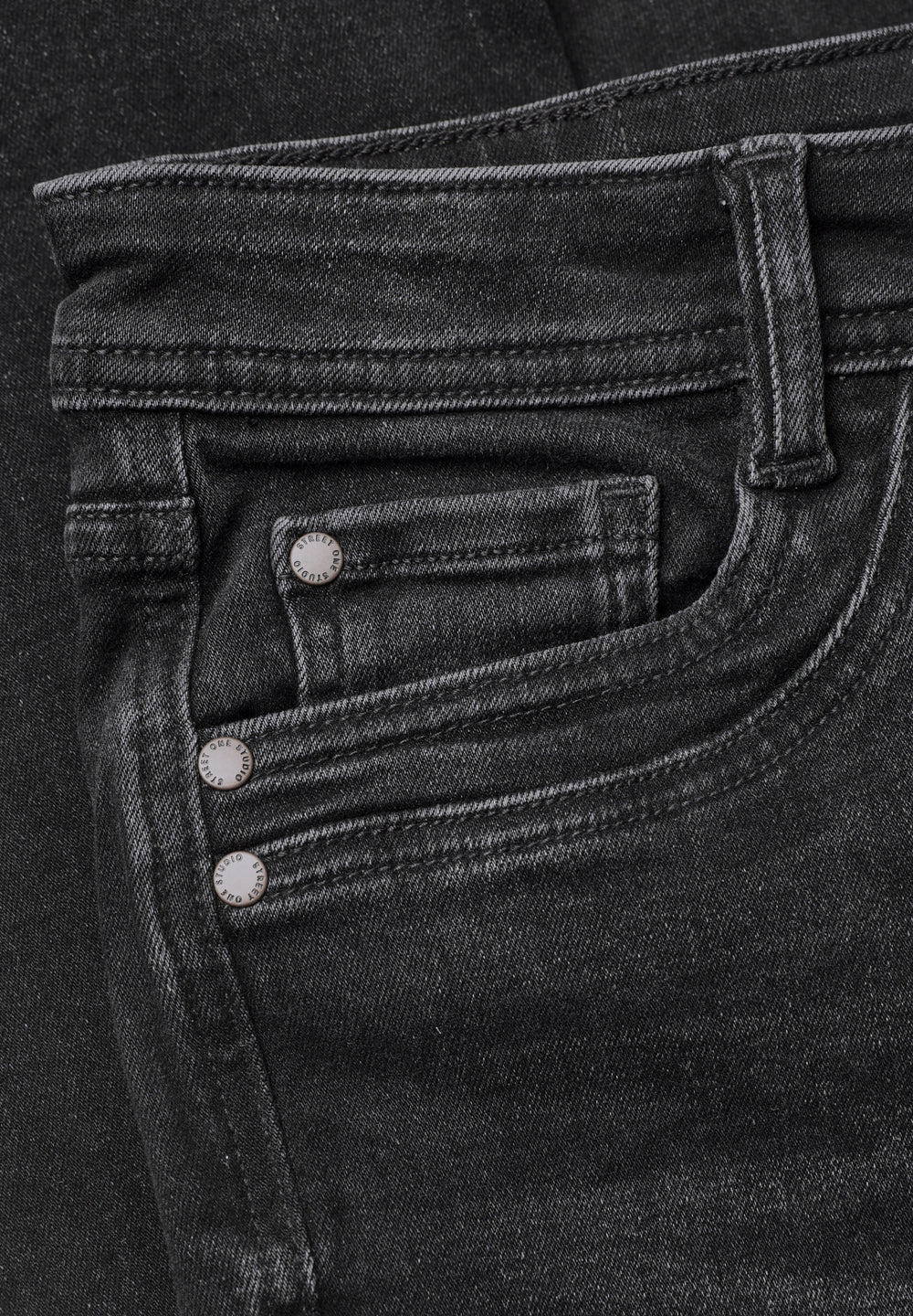 QR Studio Style Lou Bootcut,mw, authentic black washed 18069 Bild 2