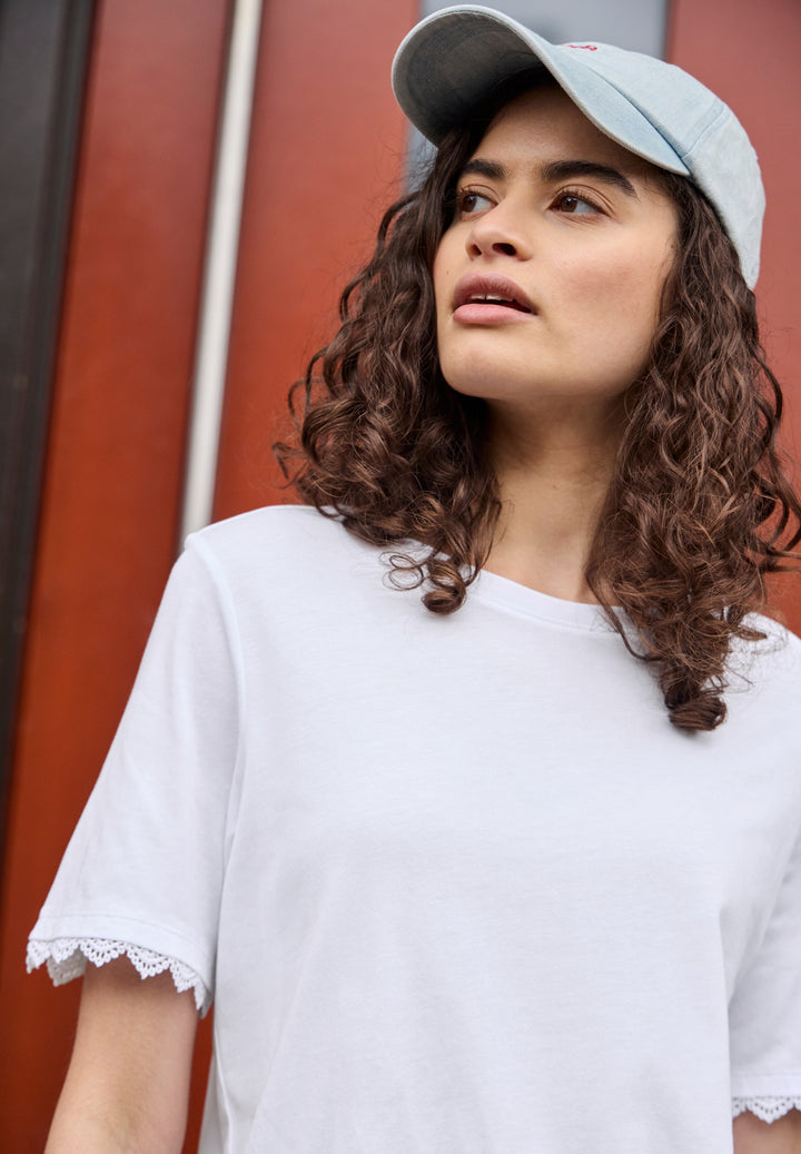 Studio_Basic shirt w.crochet c, White 10000 Bild 3