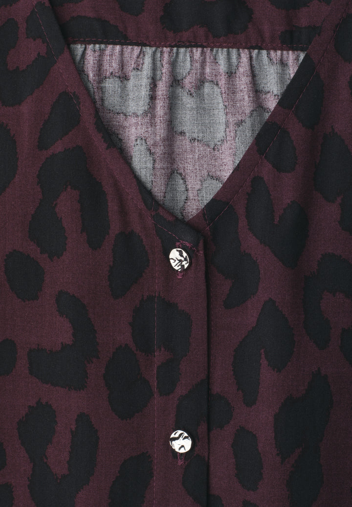 Studio_Buttoned V-neck blouse, very berry 27464 Bild 2