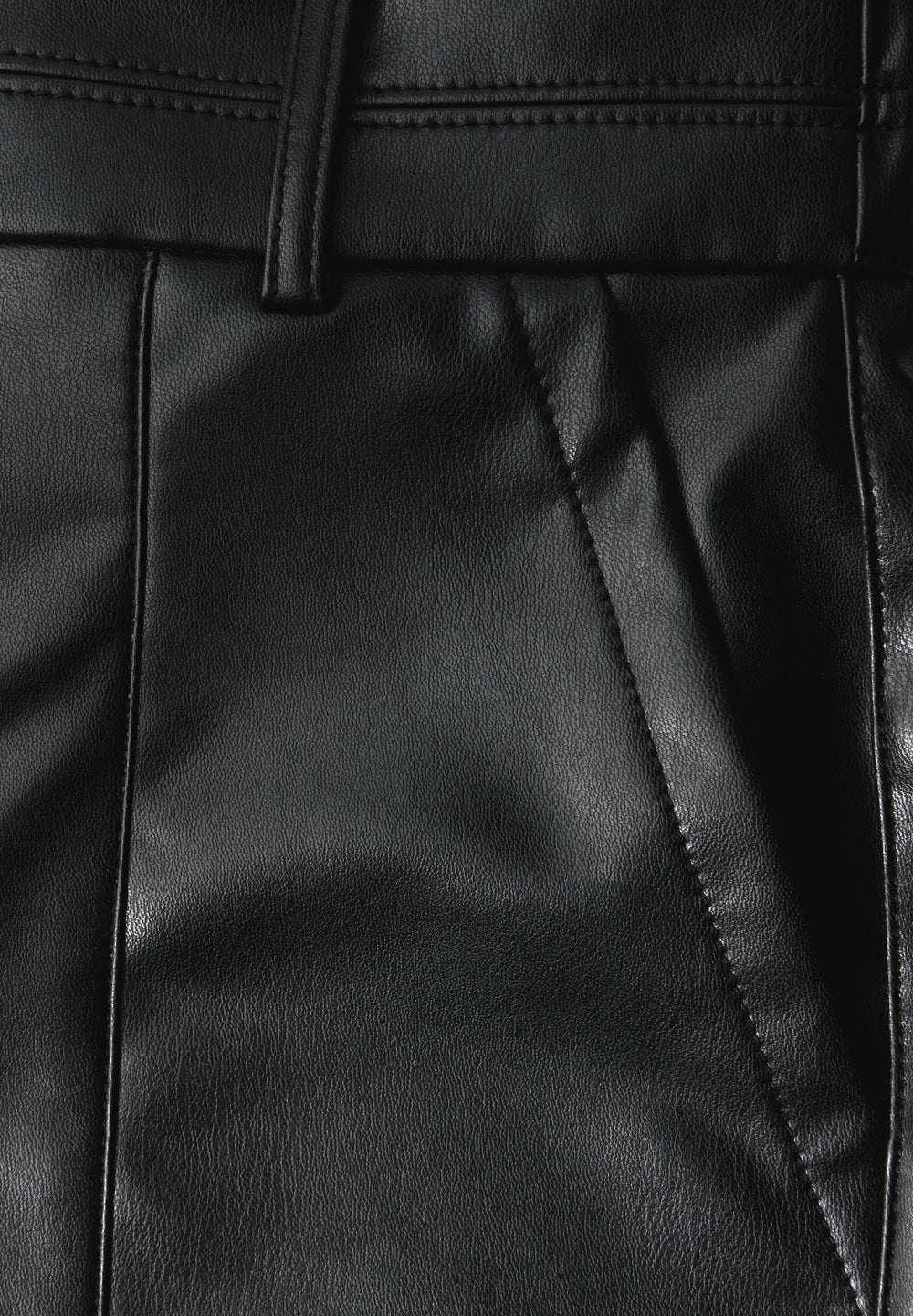 Studio_PU Double Button Shorts, Black 10001 Bild 2