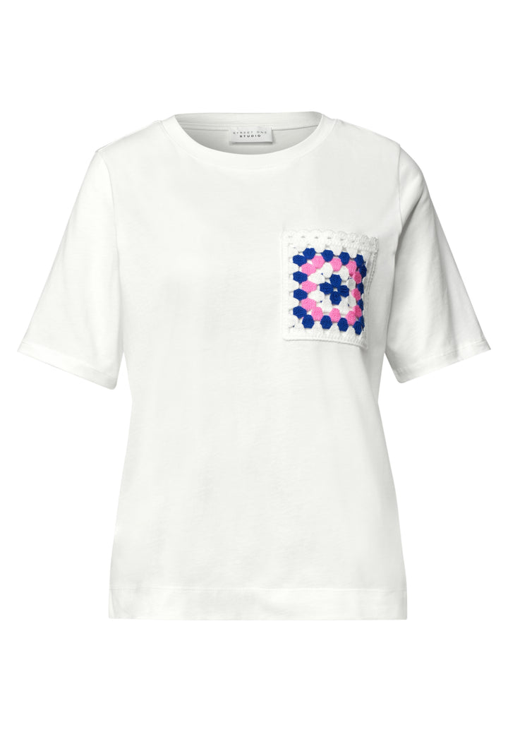 Studio_Shirt w.colorful croche, off white 10108 Bild 1