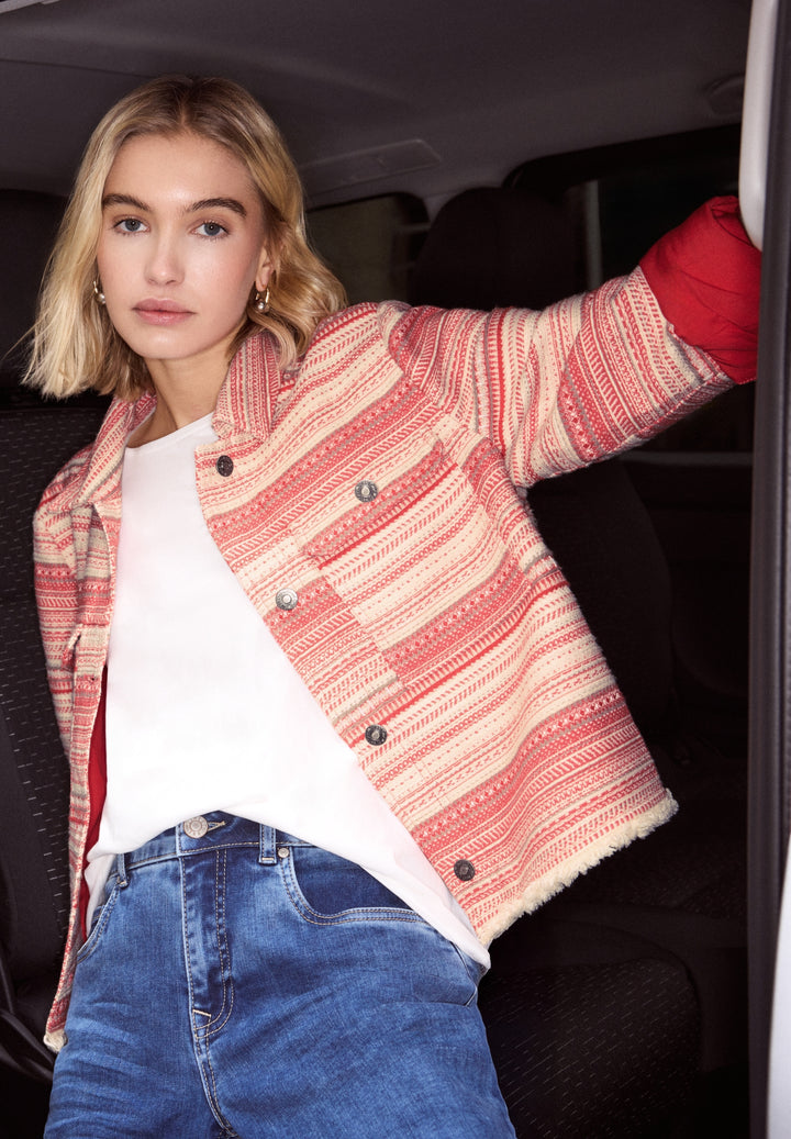 Studio Short Boucle Jkt, torch red 37415 Bild 3
