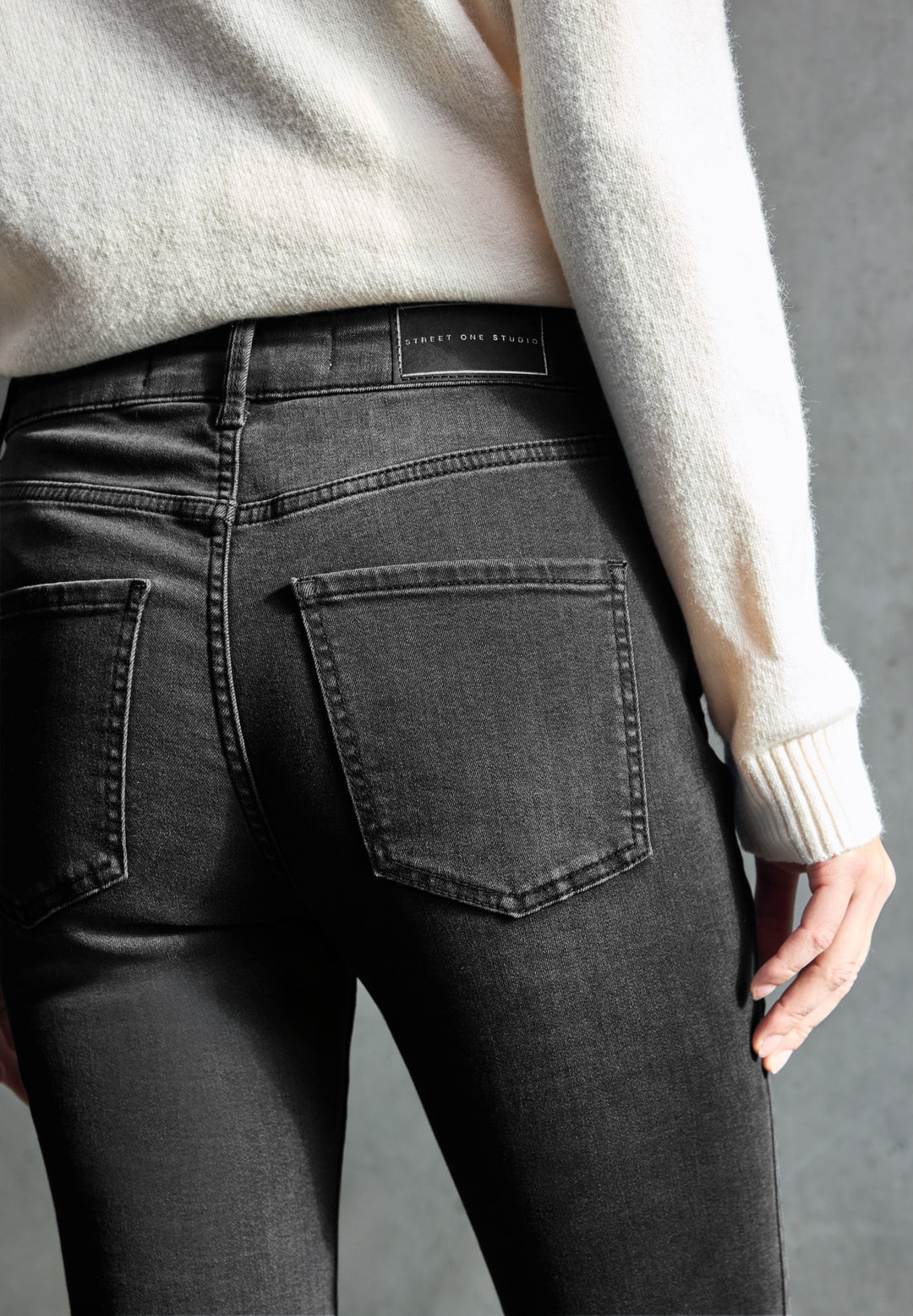 Style QR_Studio_Denim-Skinny,s, black washed 16418 Bild 6