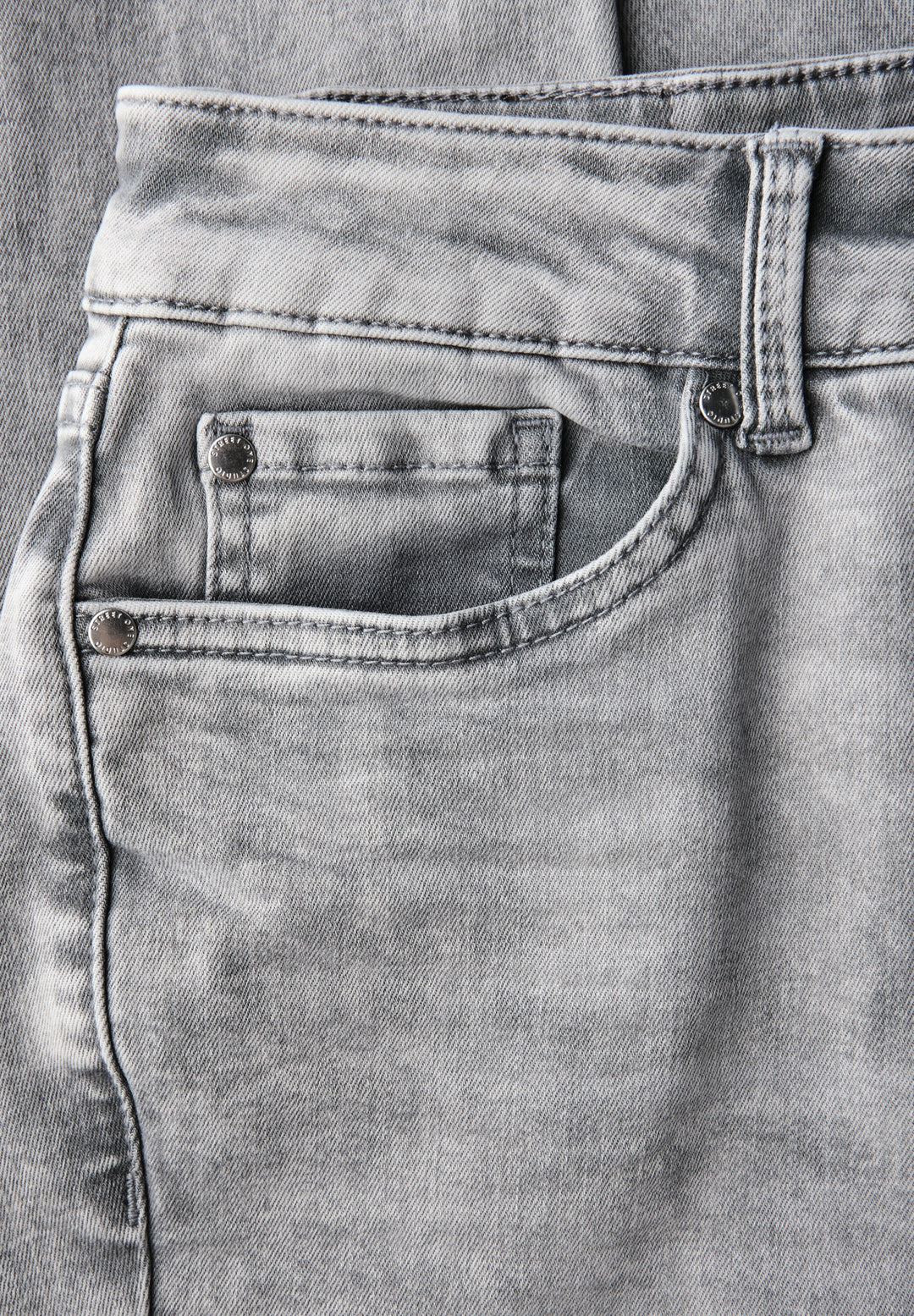 Style QR_Studio_Skinny,hw,skin, Light Grey Random 17067 Bild 2