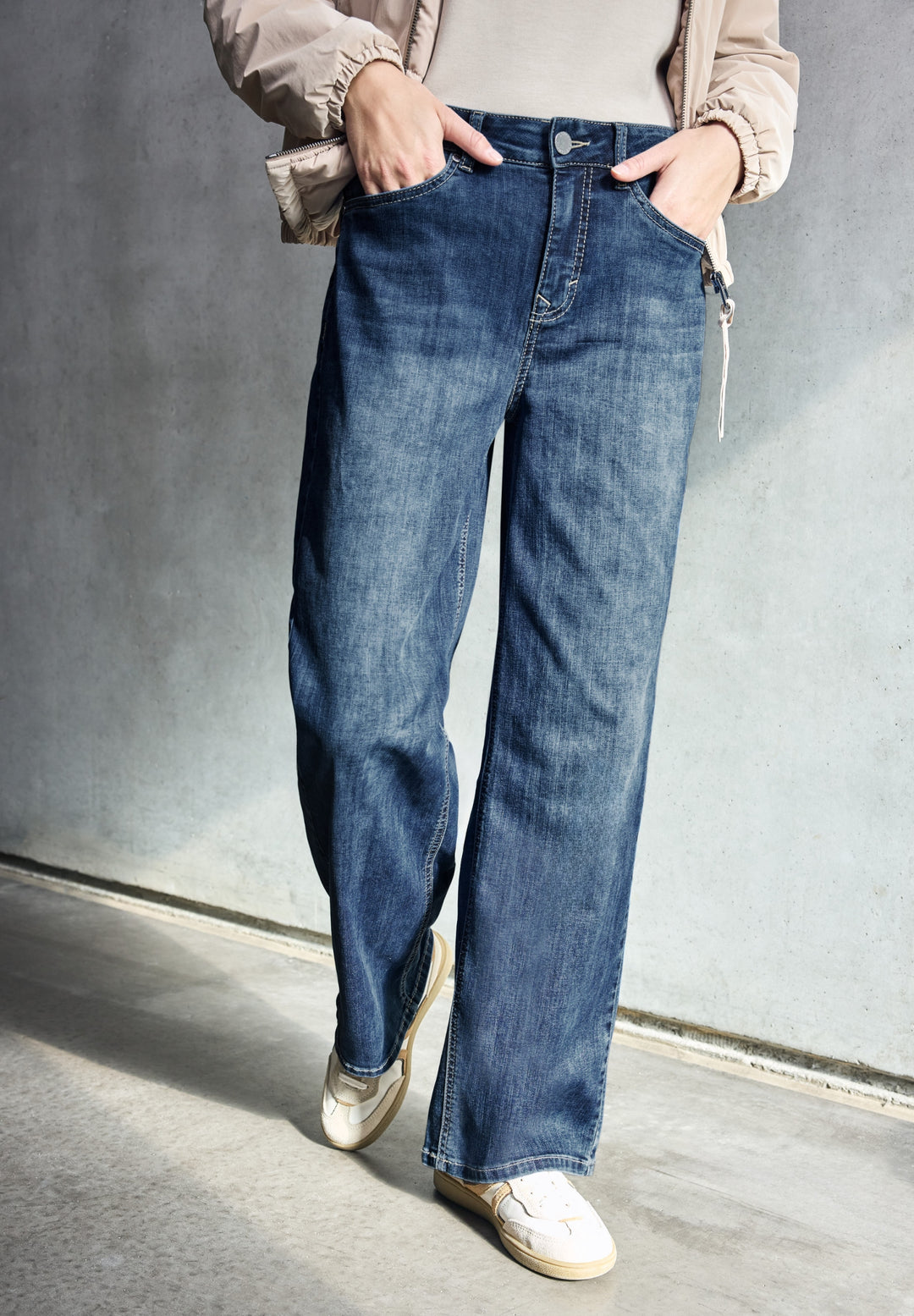 Style_QR_Studio_Wide Leg,loose, Dark Blue Clean Wash 17070 Bild 3