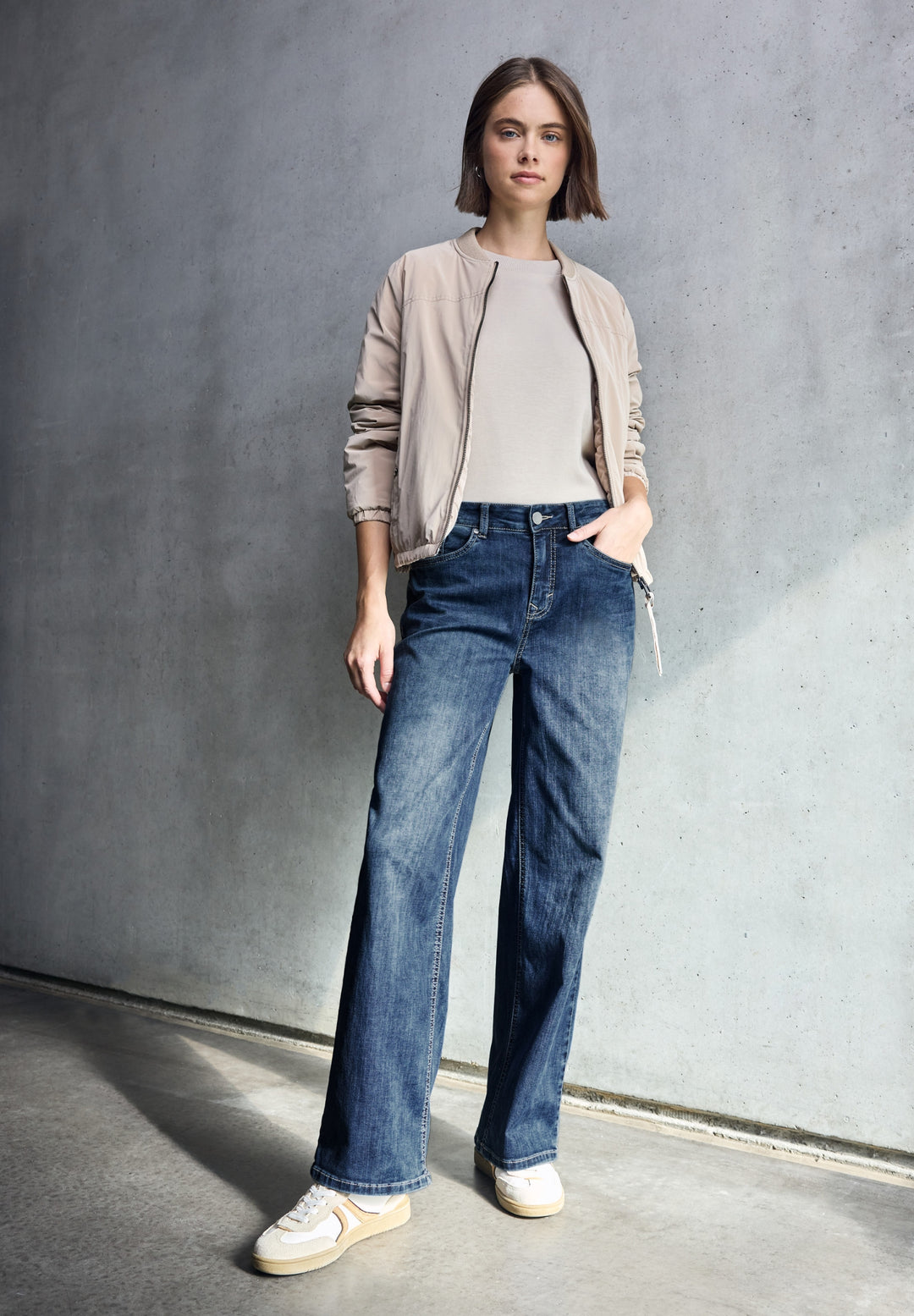 Style_QR_Studio_Wide Leg,loose, Dark Blue Clean Wash 17070 Bild 5