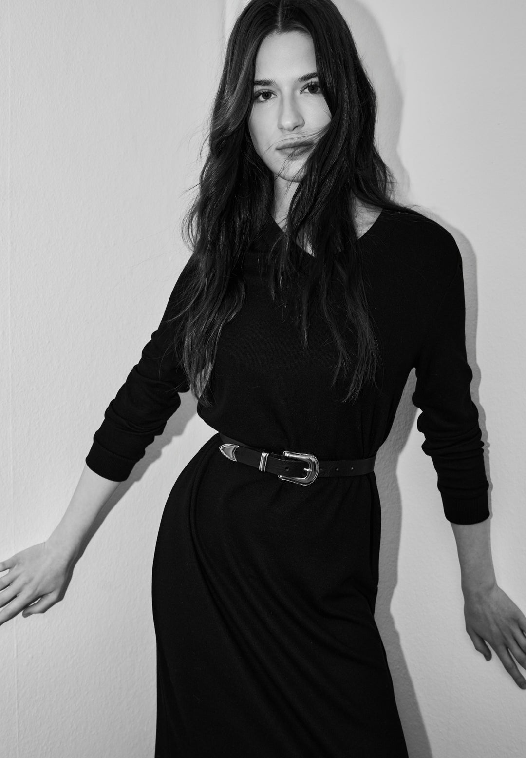 V Neck Dress_solid, Black 10001 Bild 5