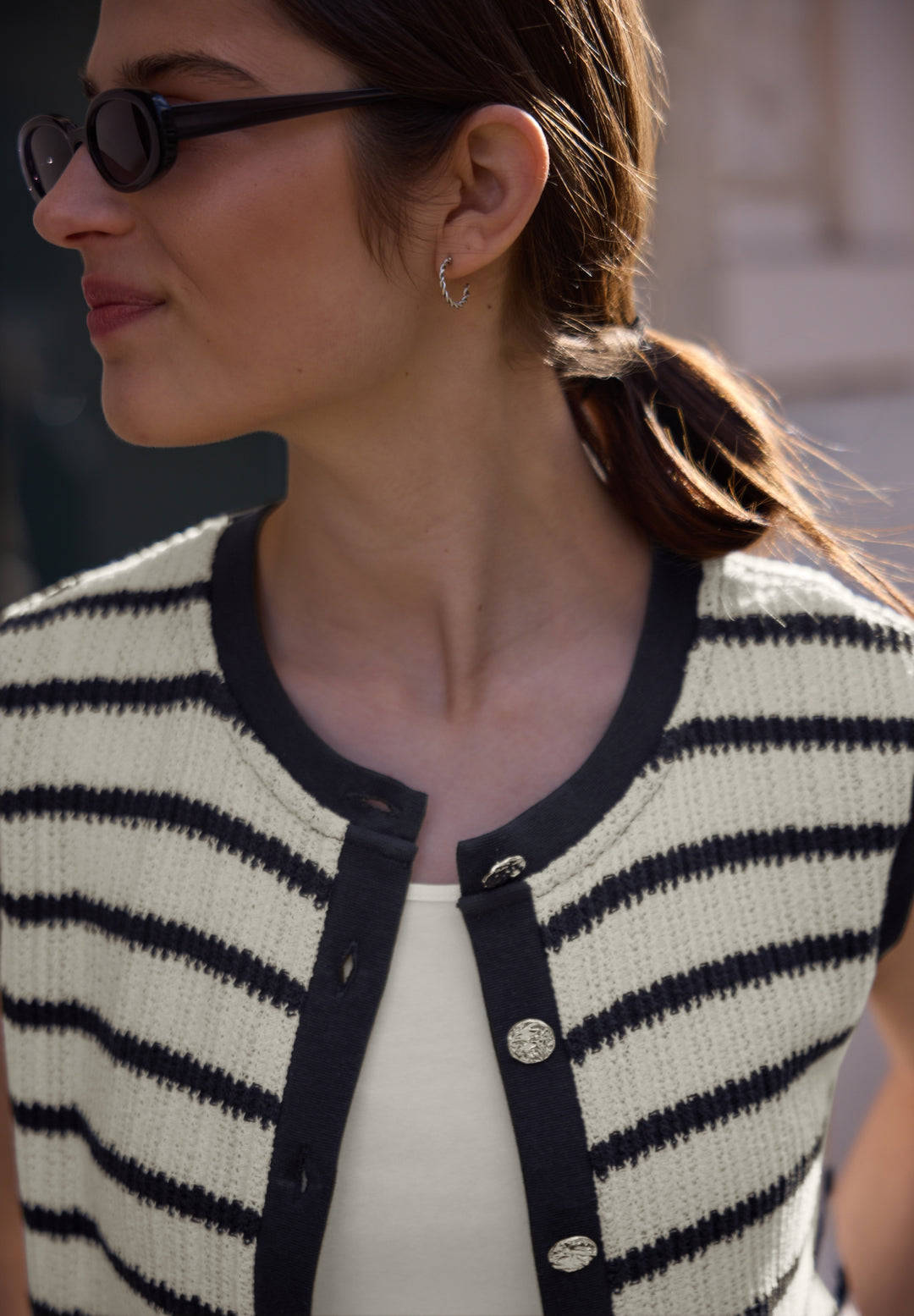 yds knit look top w.deco butto, off white 20108 Bild 6