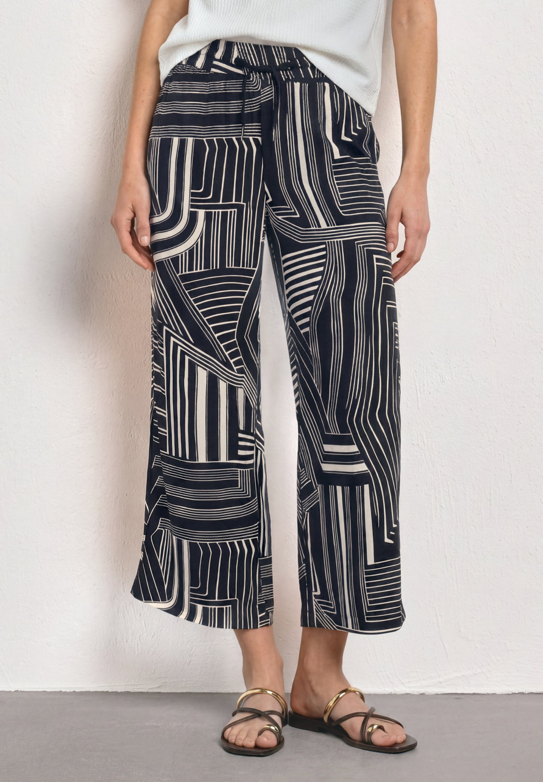 Style LTD QR Emee HW AOP, darkest blue 27915 Bild 3