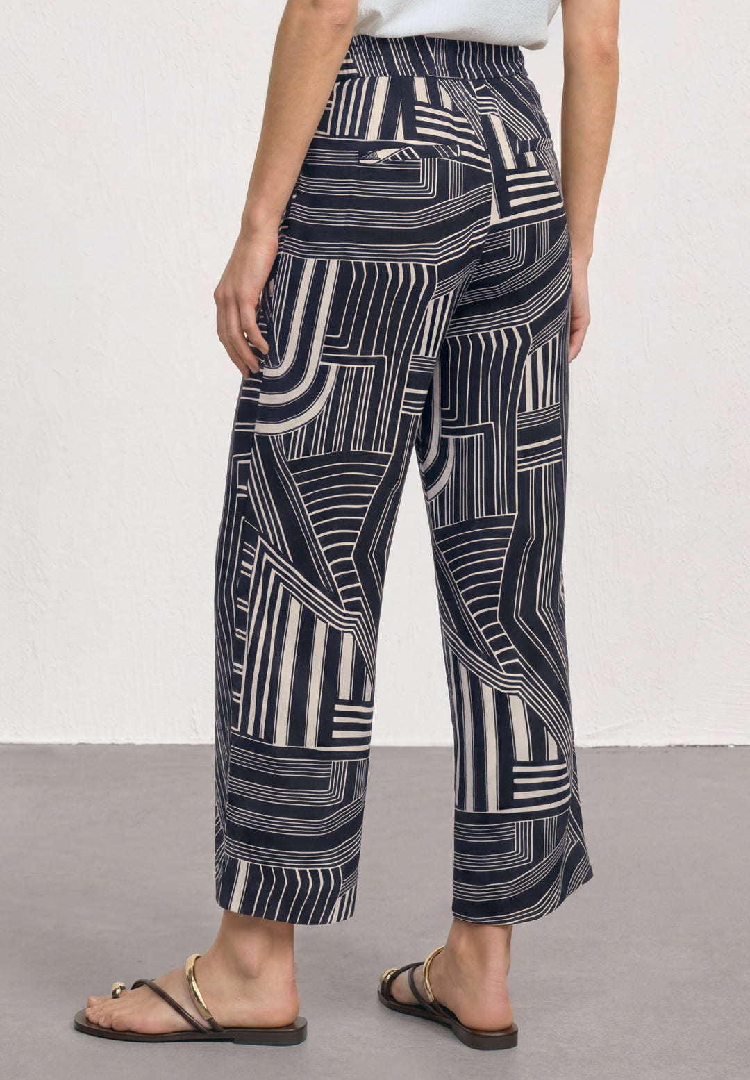 Style LTD QR Emee HW AOP, darkest blue 27915 Bild 4