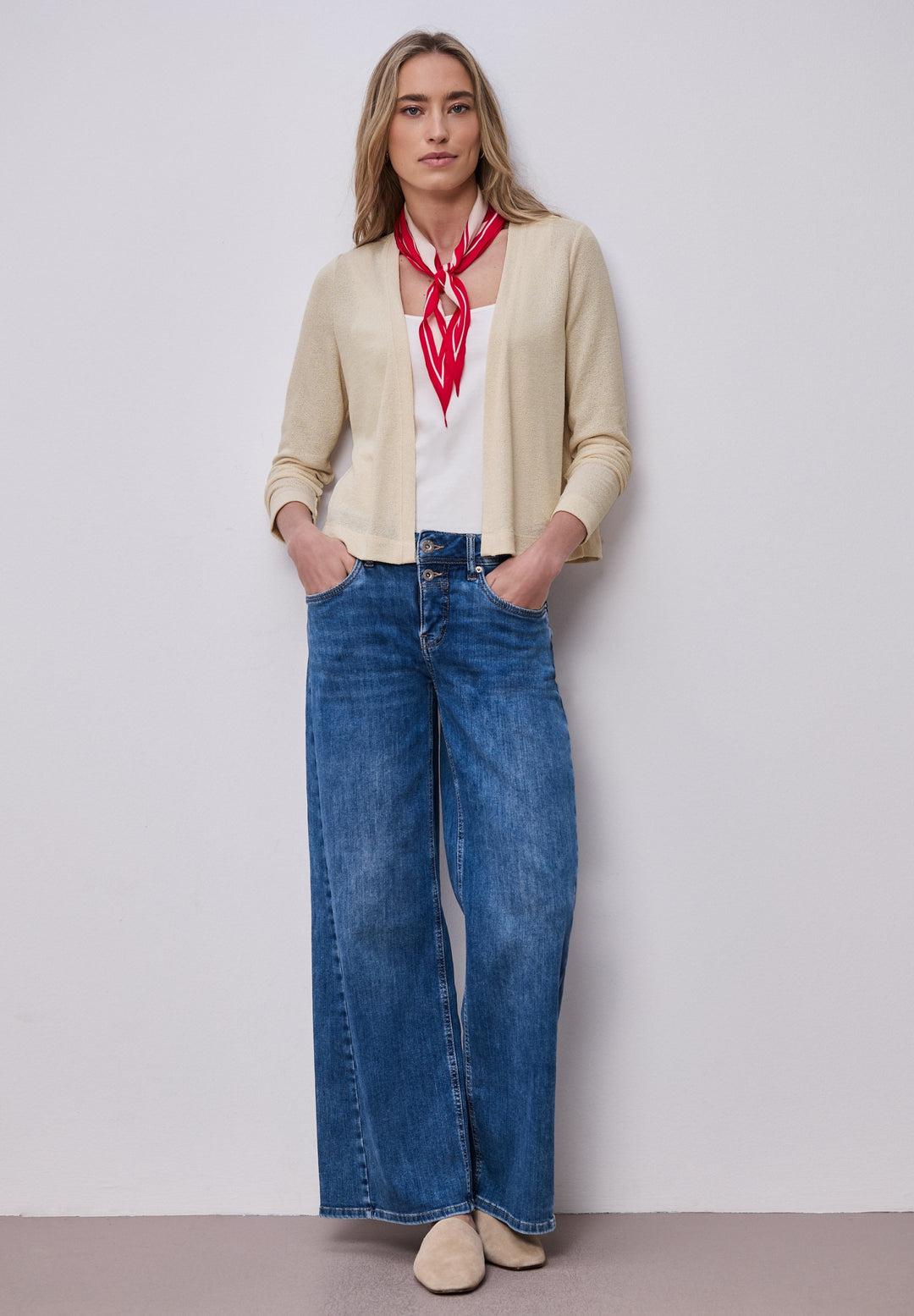 Style QR Nette new summer knit, smoke beige 17499 Bild 5