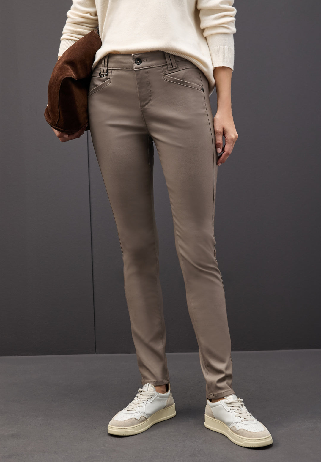 Style QR York Coating, silk brown 16911 Bild 3