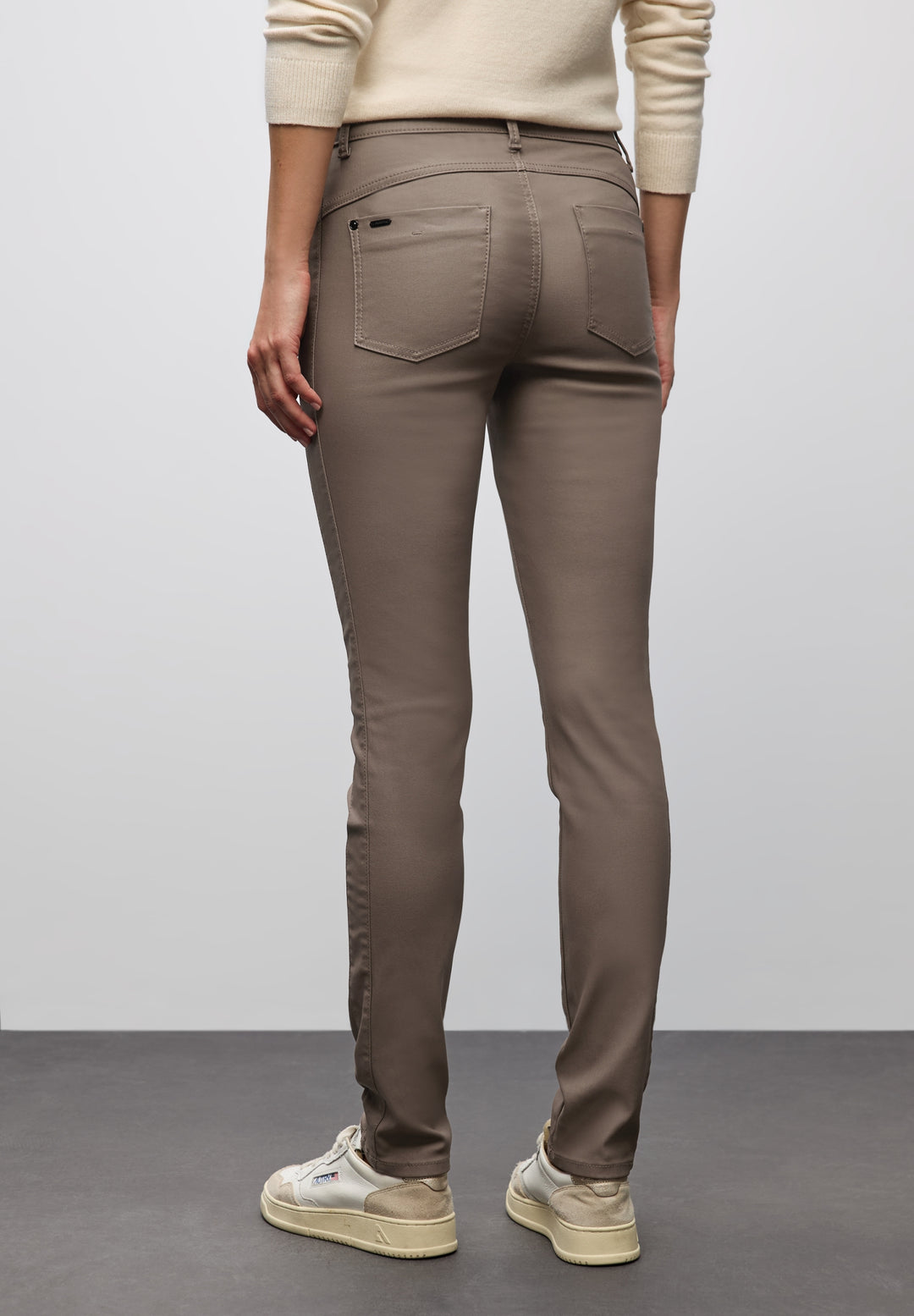 Style QR York Coating, silk brown 16911 Bild 4
