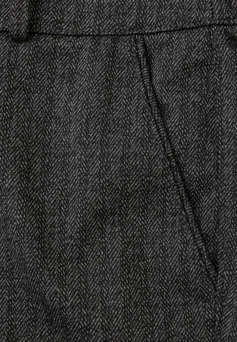 VVM LTD QR Style Chino Fishbon, Black 20001 Bild 2