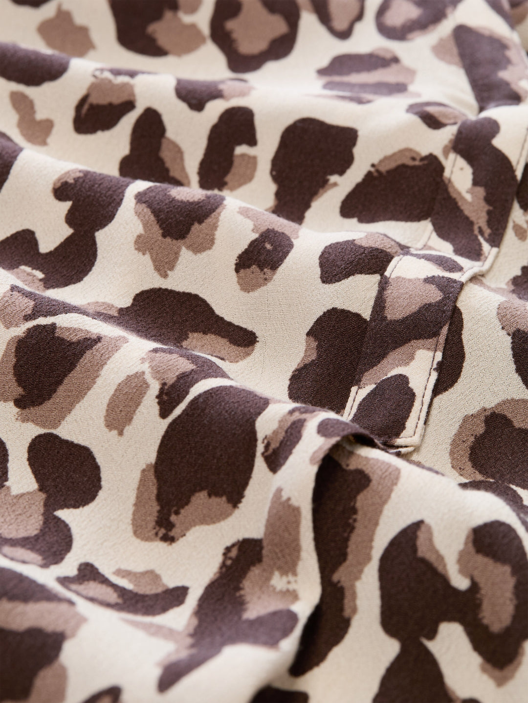 blouse easy longsleeves shape, brown beige leo print 40747 Bild 7