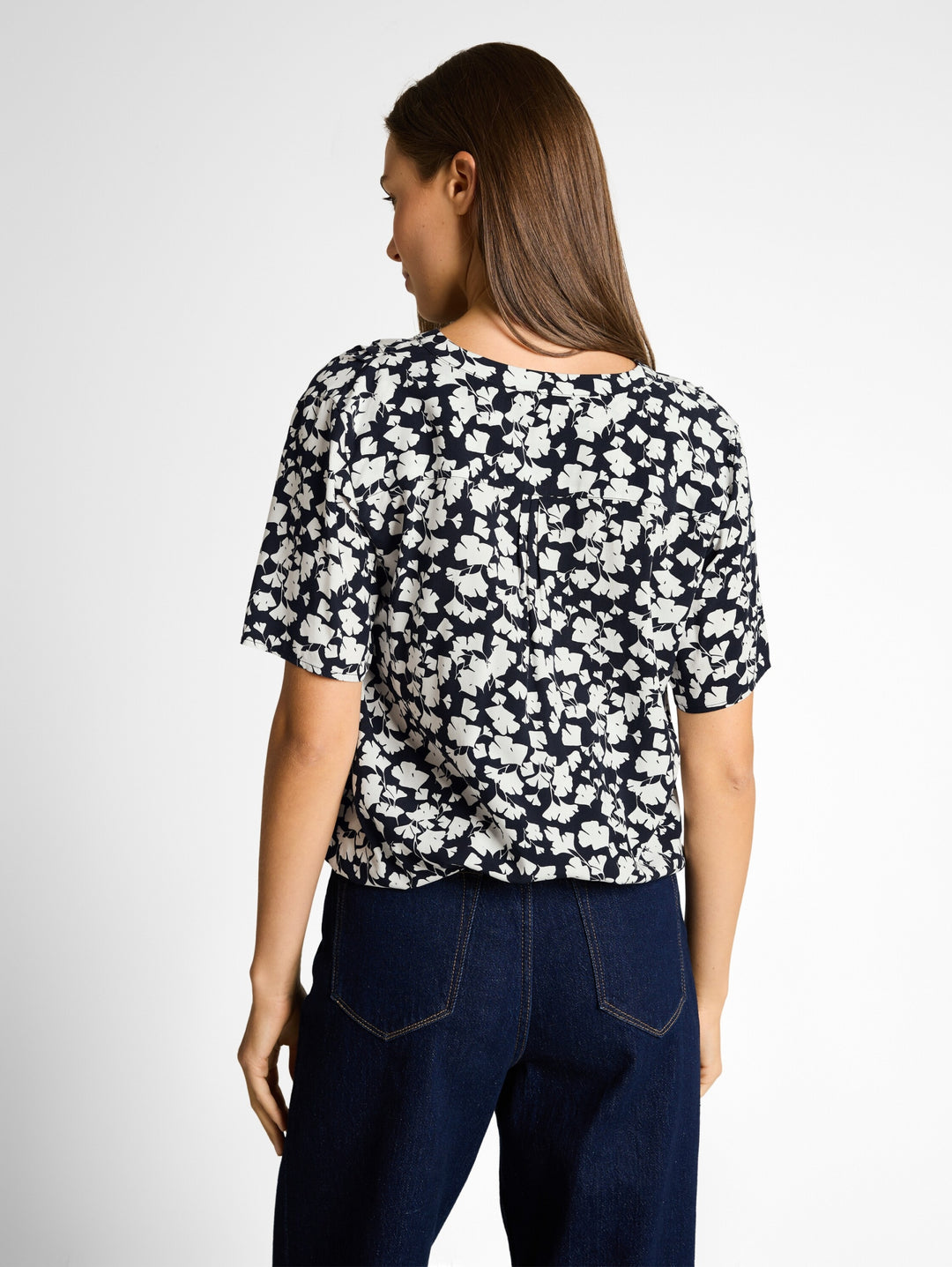blouse printed shortsleeves, blue ginkgo minimal 39735 Bild 4
