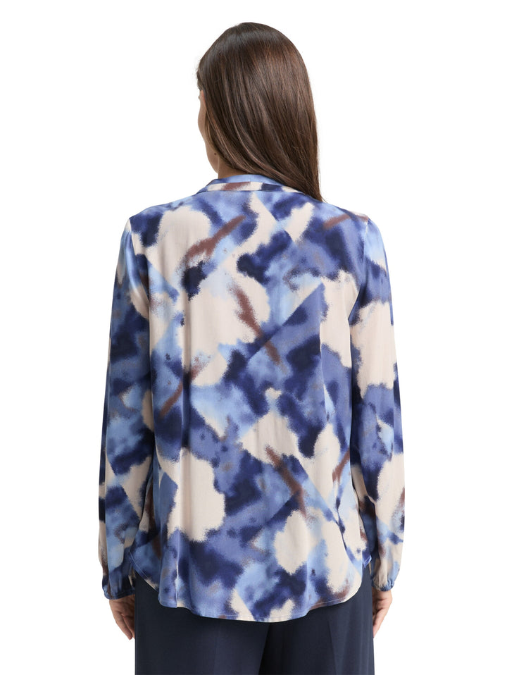 blouse printed V-neck, blue blurry argyle 39031 Bild 4