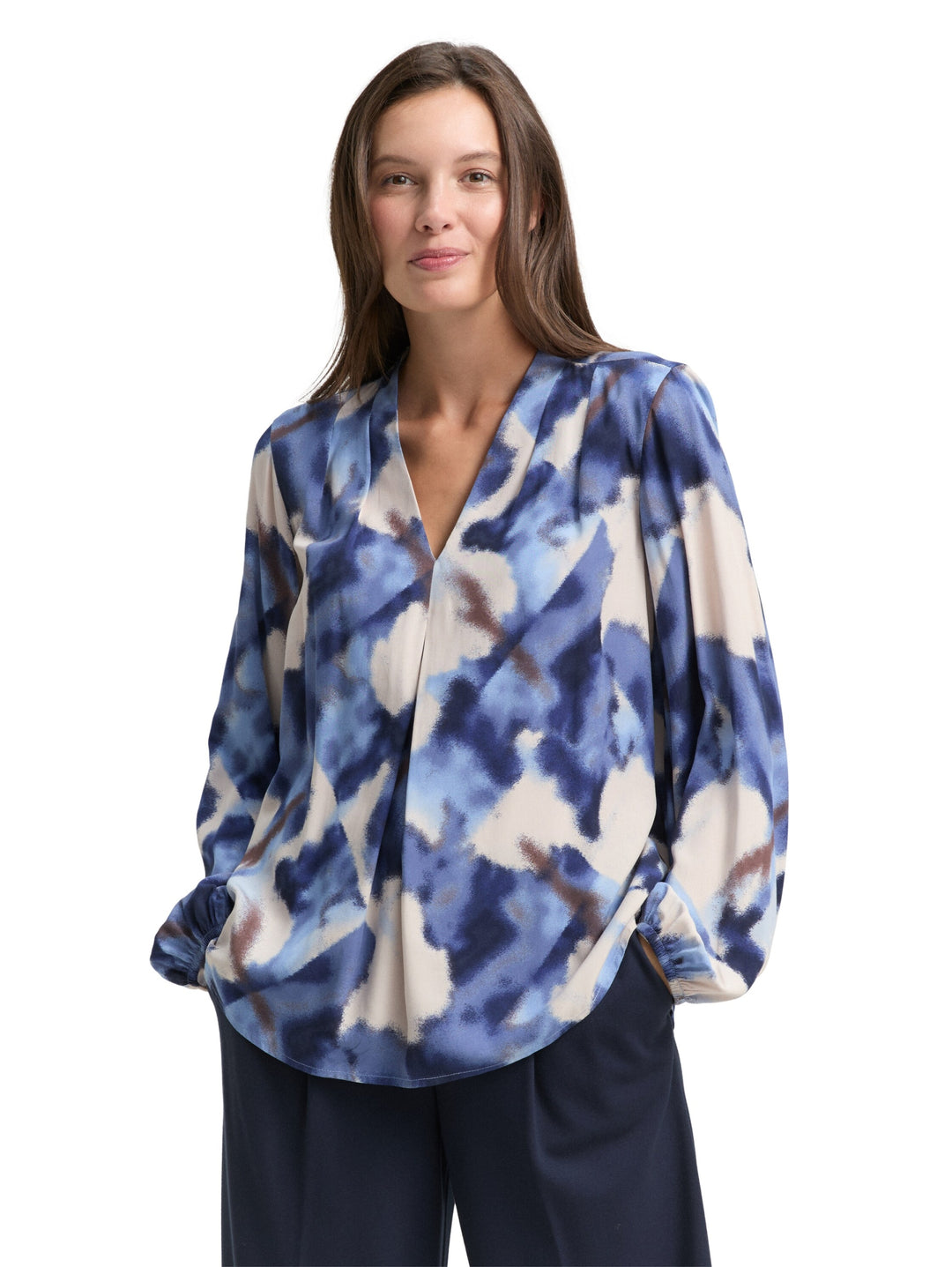 blouse printed V-neck, blue blurry argyle 39031 Bild 5