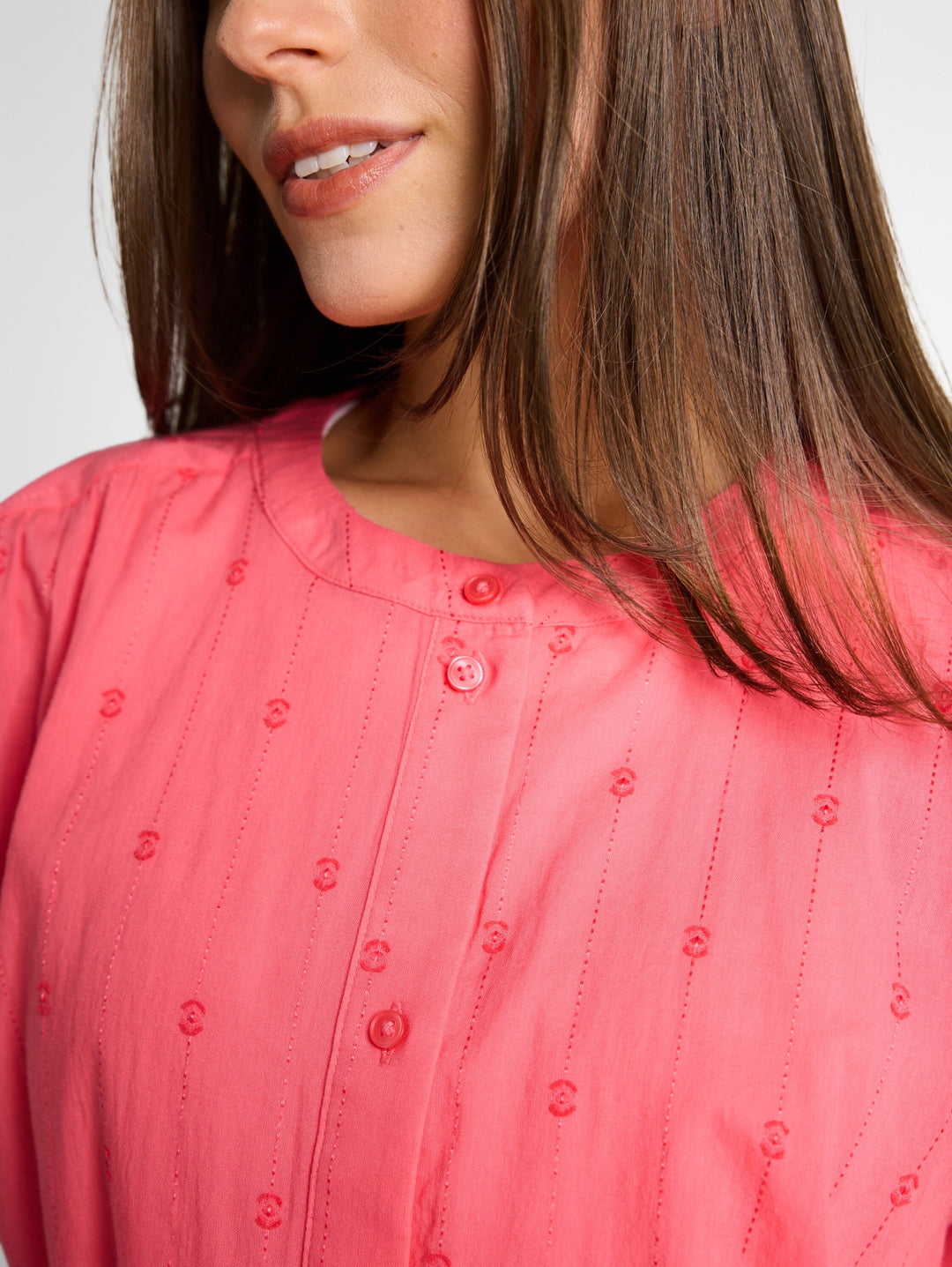 blouse with dobby fabric, soft coral pink 40029 Bild 5