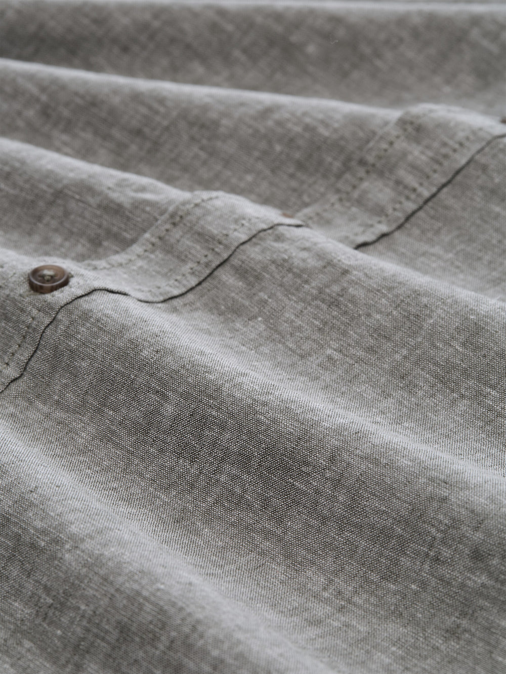 cotton linen shirt, faded leaf green chambray 39545 Bild 2