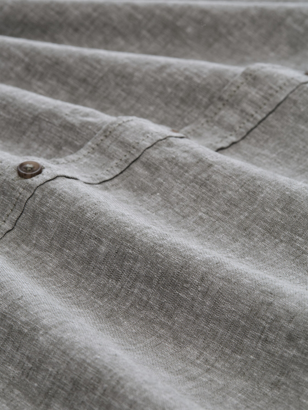 cotton linen shirt, faded leaf green chambray 39545 Bild 2