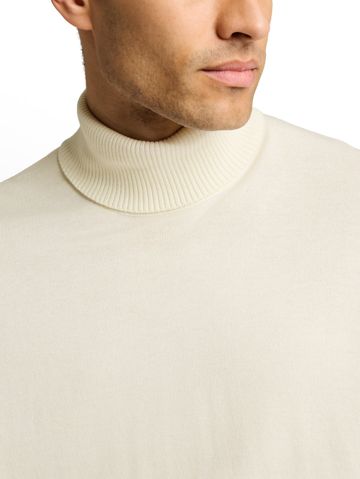 basic turtle neck knit, Gardenia White 10348 Bild 6